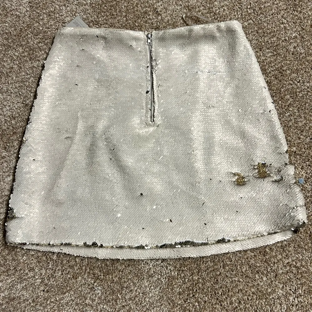 SEQUIN MINI SKIRT ☆ Small ☆ NWT - Image 3