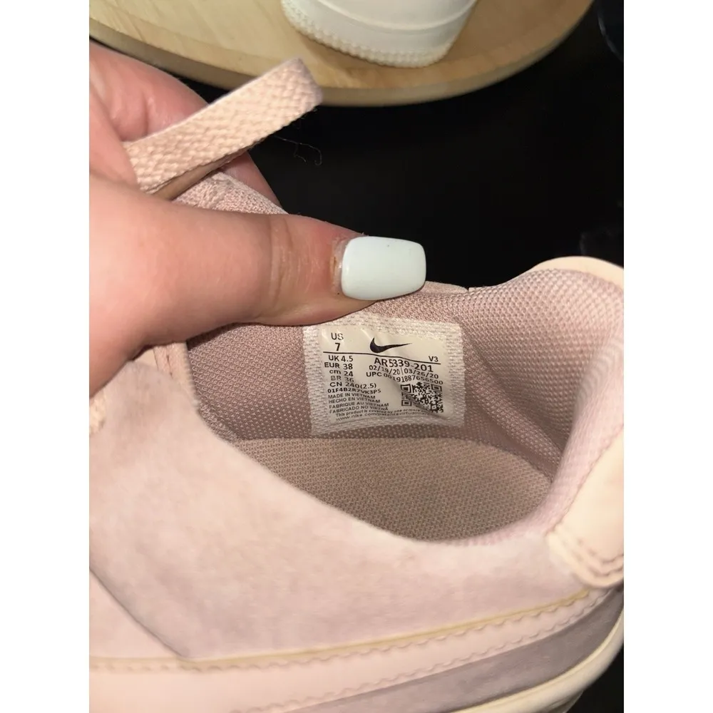 Nike Air Force 1 Sage Low Suede Platform Sneakers Women Size 7 Light Pink Shoes - Image 7