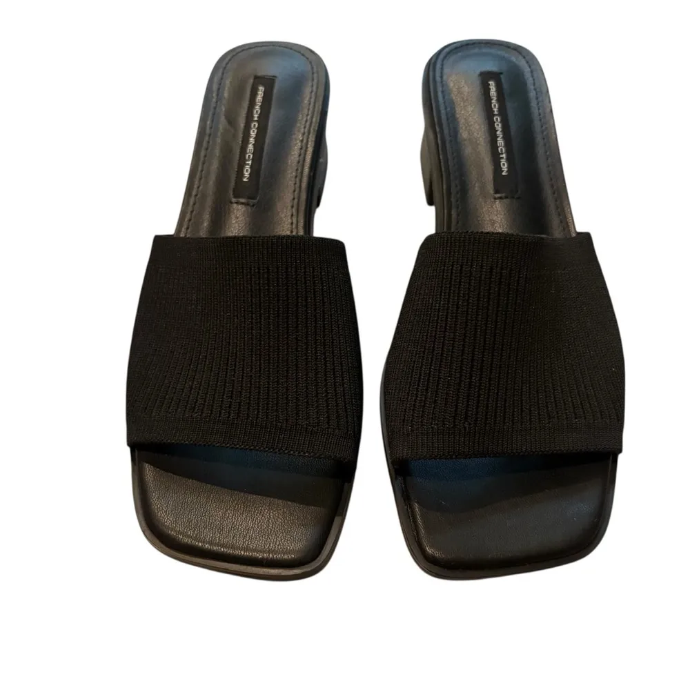 French Connection Sketch Flyknit Sandals Black, Sz 8 - Image 5