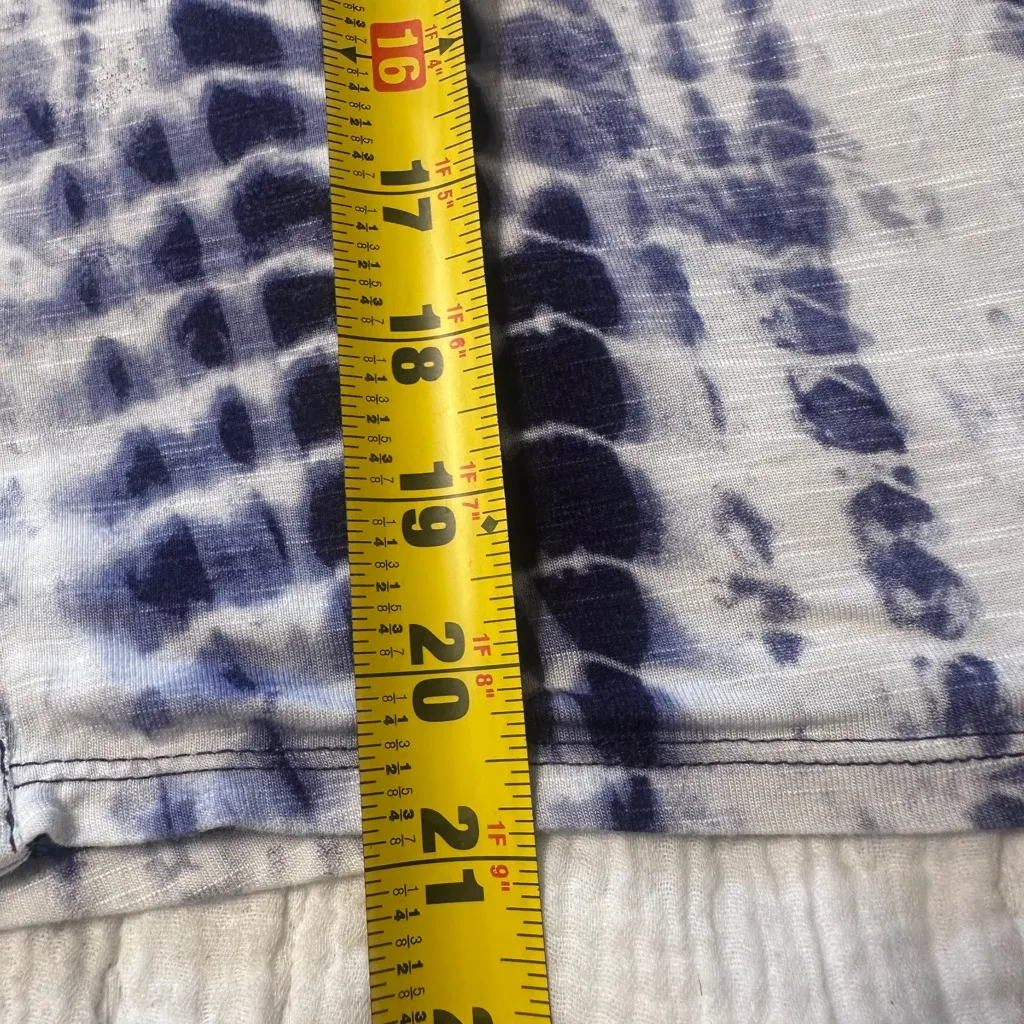 Love, Fire Blue White Tie Dye Tank Top; Sleeveless shirt size XL - Image 4