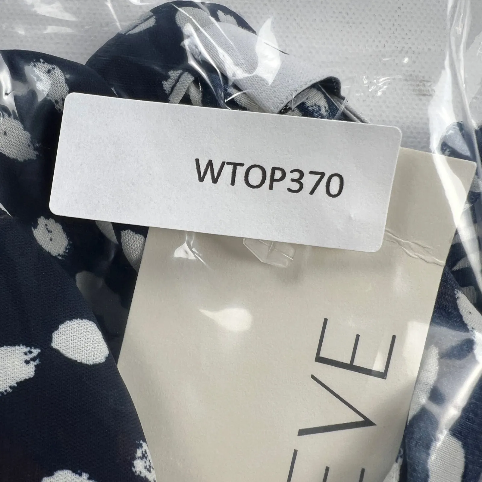 Evereve Yolie Dot Blouse Navy Blue Balloon Sleeve Smocked Yoke & Sleeves Size XS - Image 11