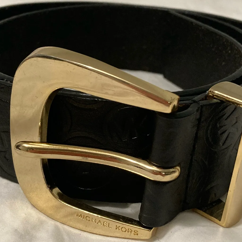 Michael Michael Kors Black Leather Belt – MK Circle Logo, Gold Buckle, Size M - Image 3