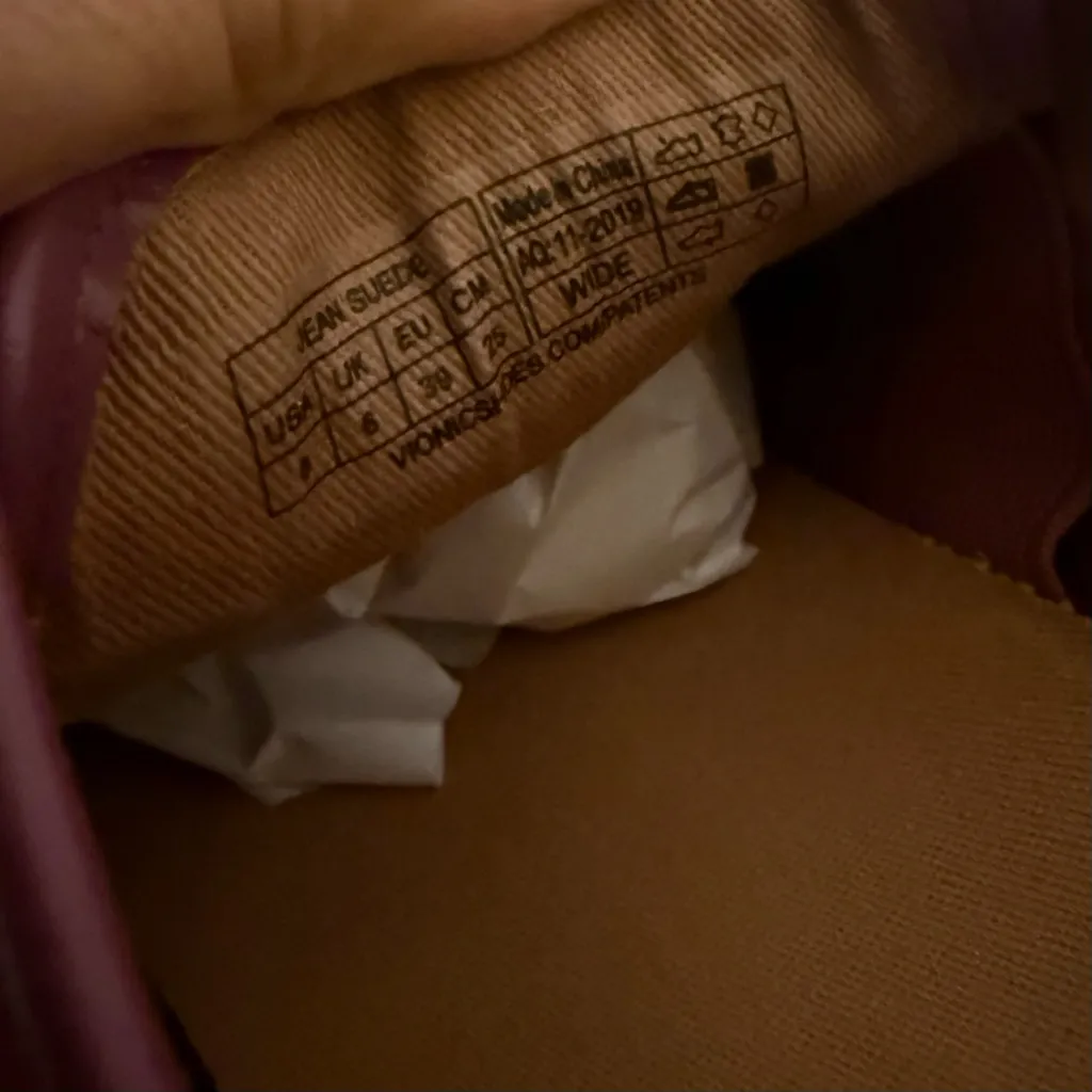 Vionic Jean Berry suede sneakers comfort size 8 - Image 6