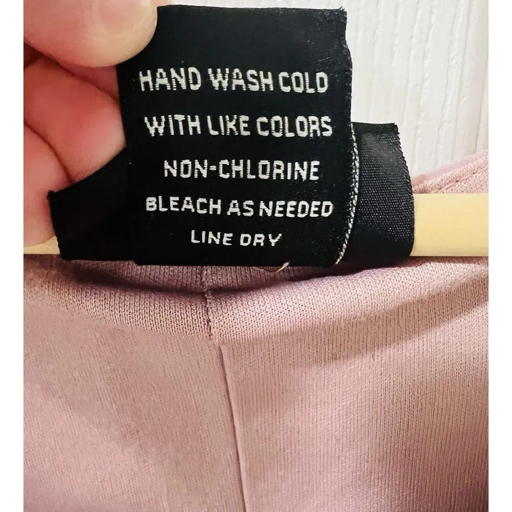 LIV Los Angeles Anthroplogie Swiss Dot Top Pink Large V-Neck Long Sleeve - Image 6