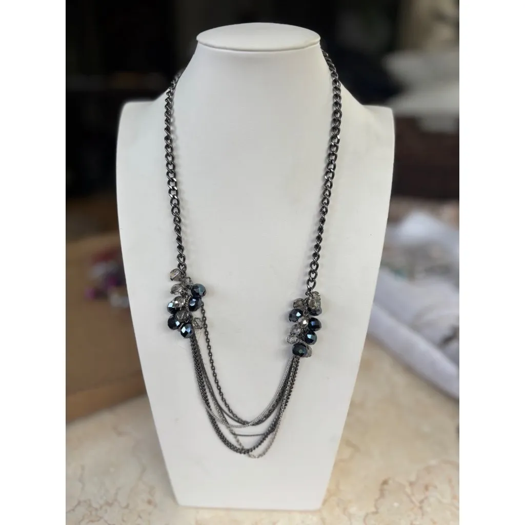 Kenneth Cole Layered Gunmetal Chain Necklace With Black & Clear Faceted Beads & - Image 10
