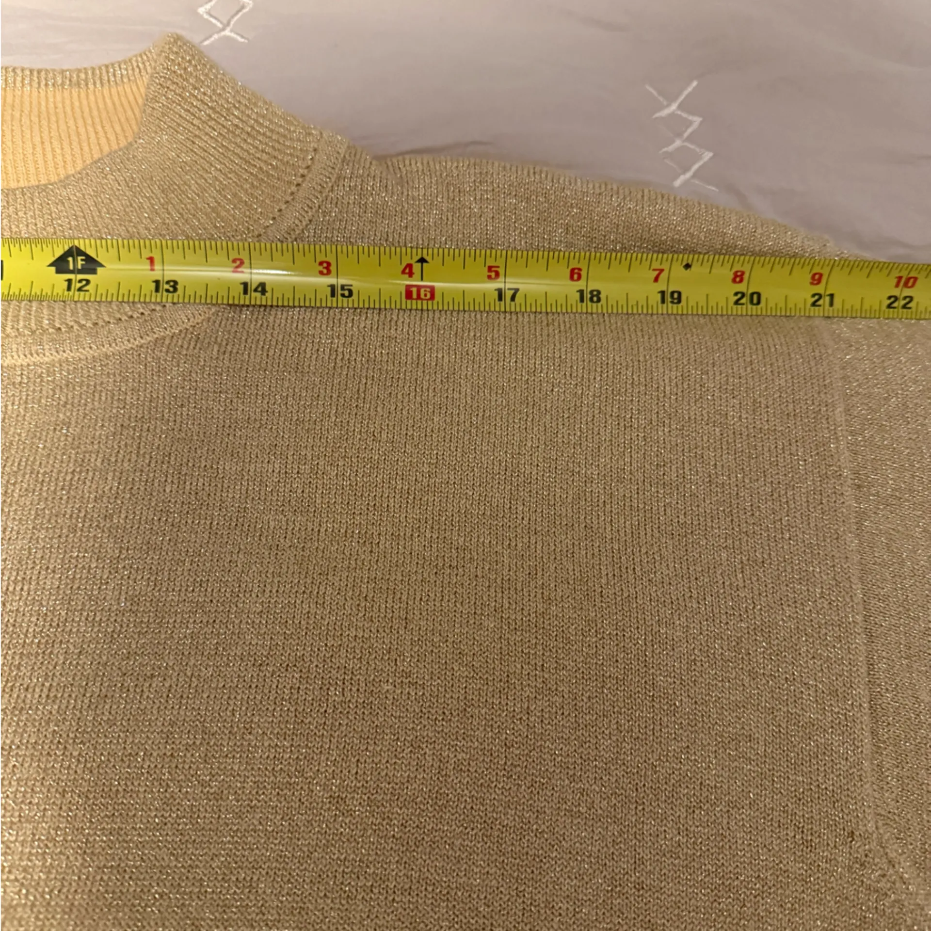 BELLEPOINTE Vintage Cowl Neck Sweater with Ribbed Cuffs size L Gold Size L - Image 5