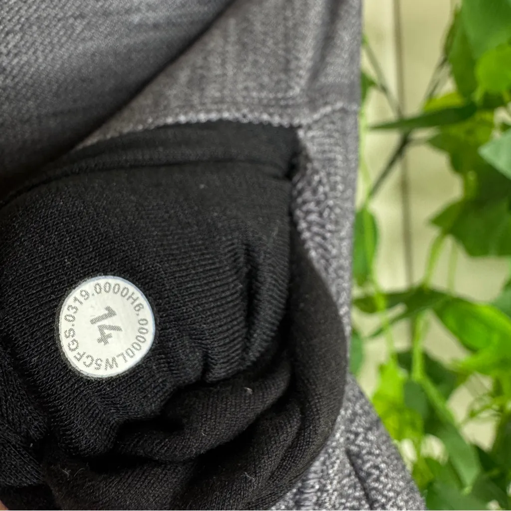 Lululemon Align Pant II 25" Mini Heathered Herringbone Heathered Black size 14 - Image 12