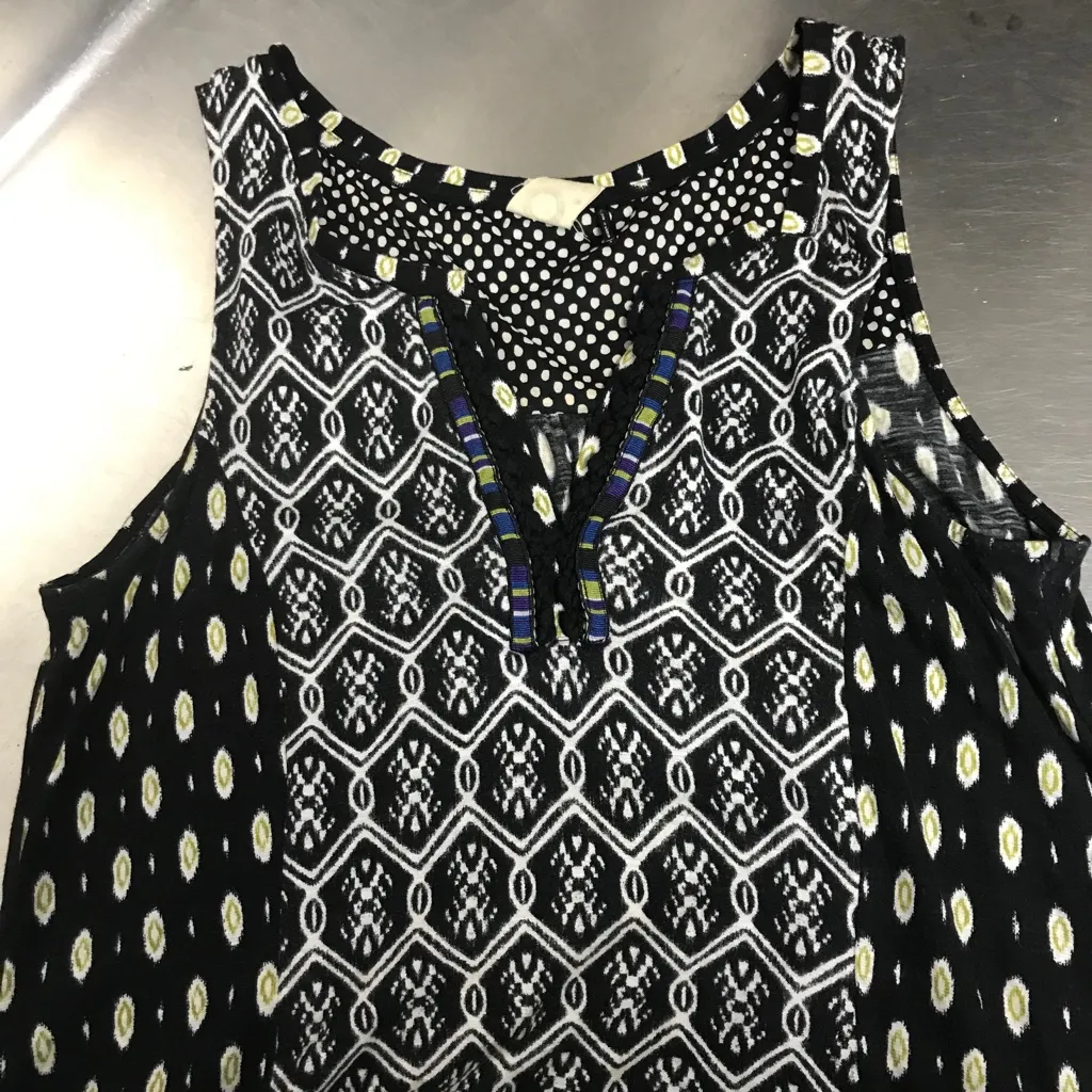 Anthropologie Akemi + Kin Galapa Small Split Tank Top - Image 3