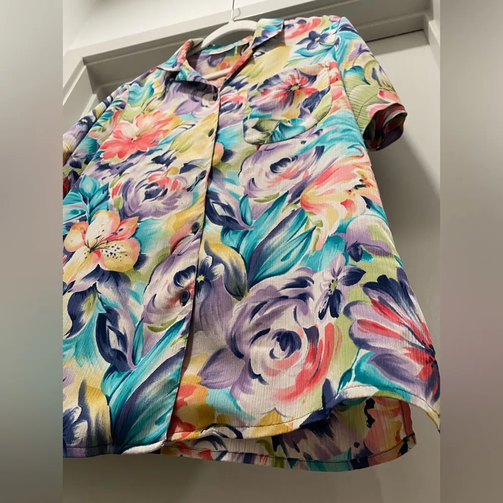 VTG 90s 80s Alfred Dunner Colorful Floral Button-Up Short Sleeve Blouse Top - 12 - Image 15
