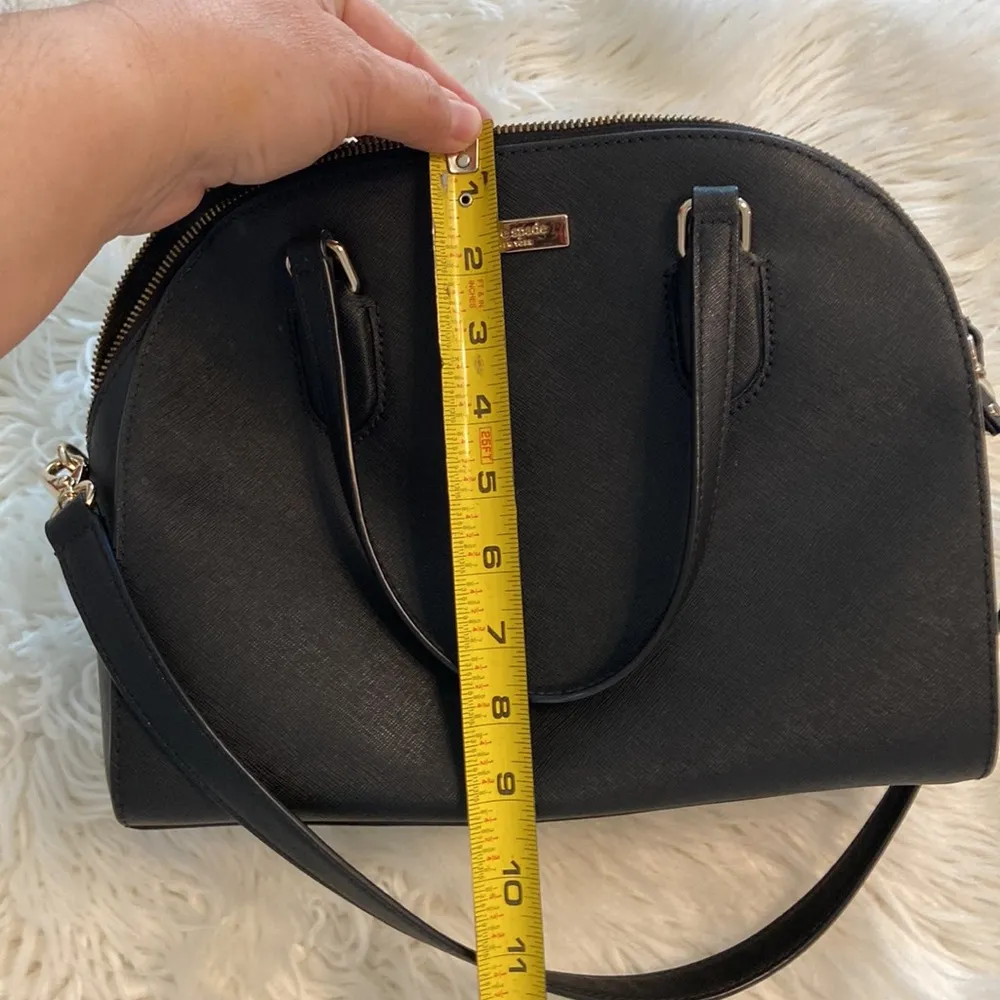 KATE SPADE BAG COLOR BLACK EXCELLENT CONDITION SEE ALL PHOTOS LENGTH 9”WIDE 12” - Image 10