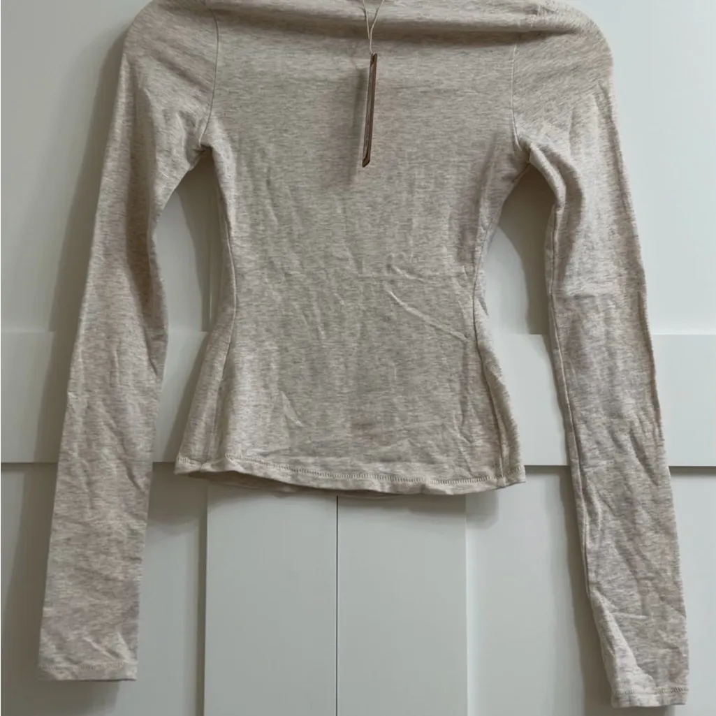 NWT Skims Cotton Jersey Long Sleeve
T-Shirt XS - Image 4