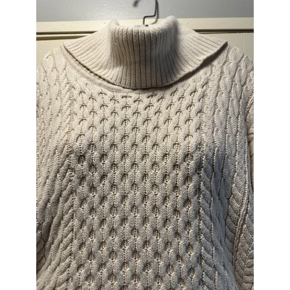American Eagle Cable Knit Cowl Neck Pullover Sweater Warm Comfy S - Image 3