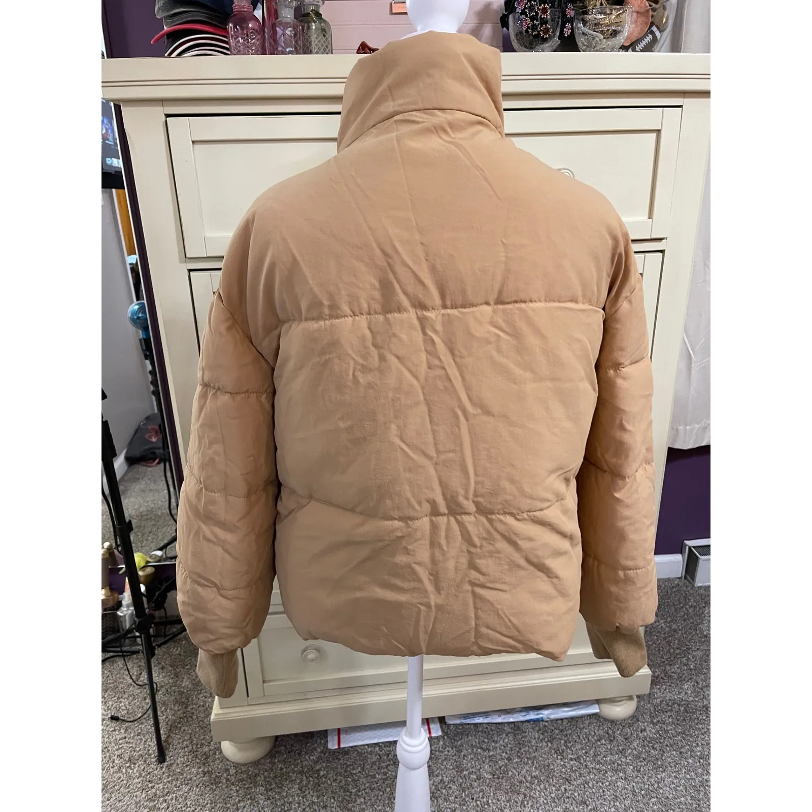 Lovers and Friends Women's Jillian Tan Puffer Cropped Size S - Image 2