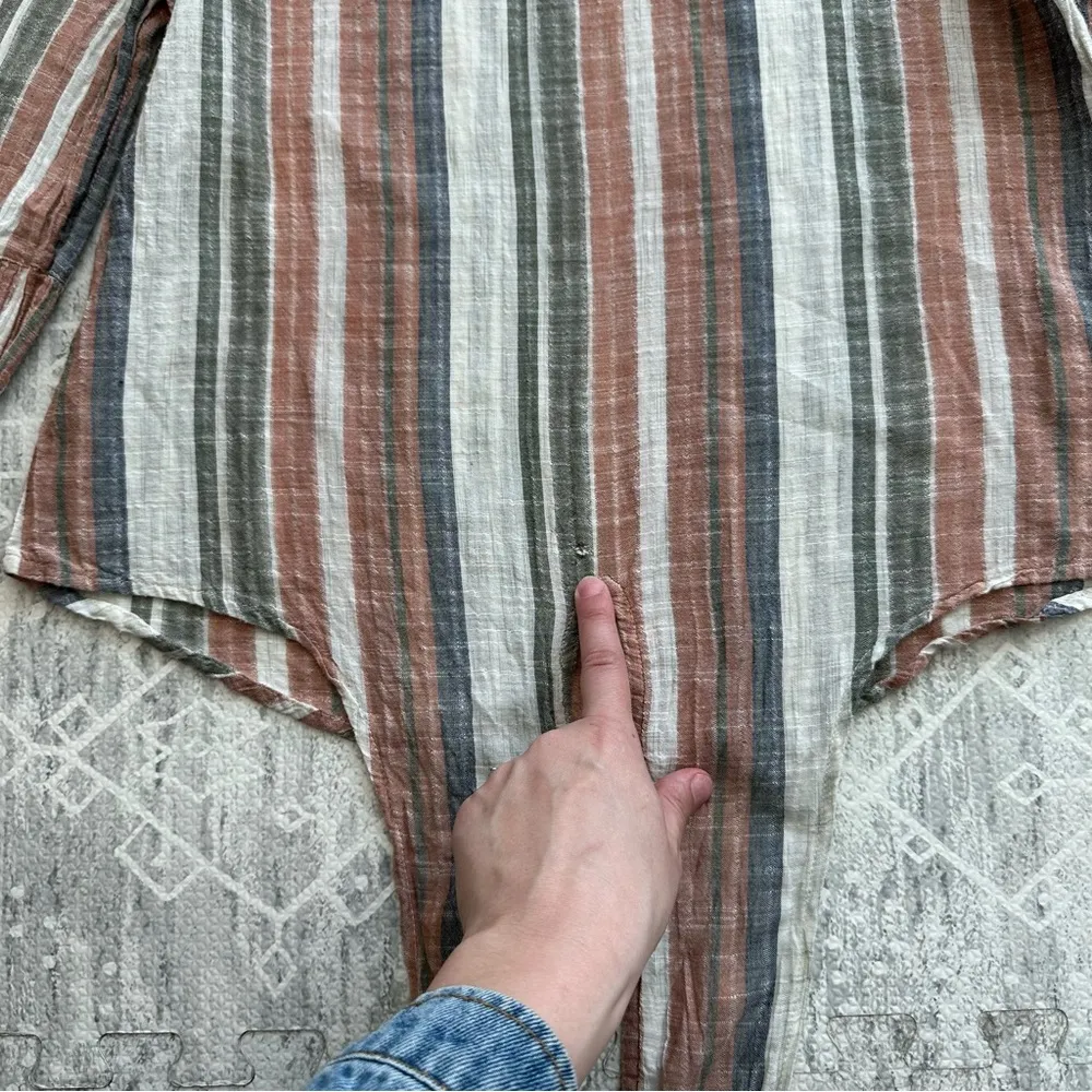 T. Rose Striped Tie Front Linen Bubble Sleeve Scoop Neck Keyhole Back Top Size S Purple - Image 4