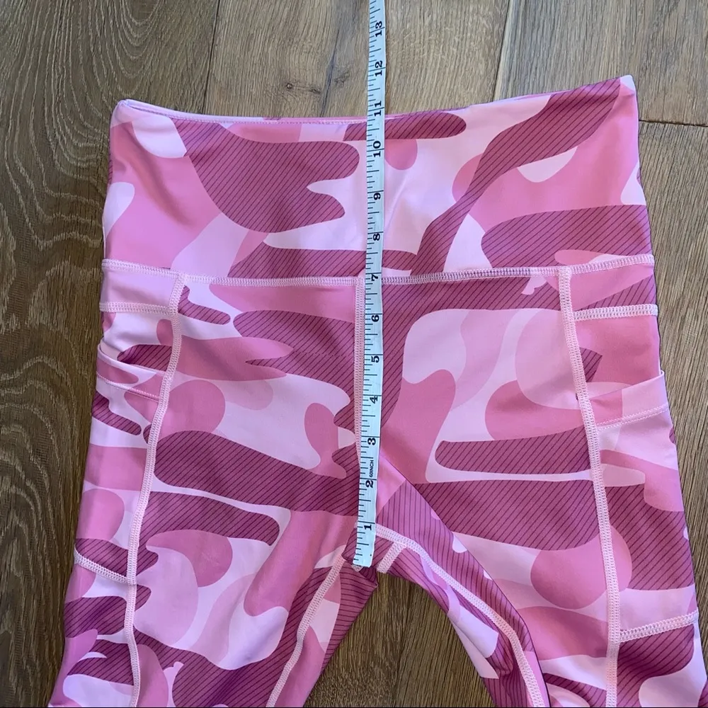 ZYIA Pink Camo Cropped Light n tight - Image 12