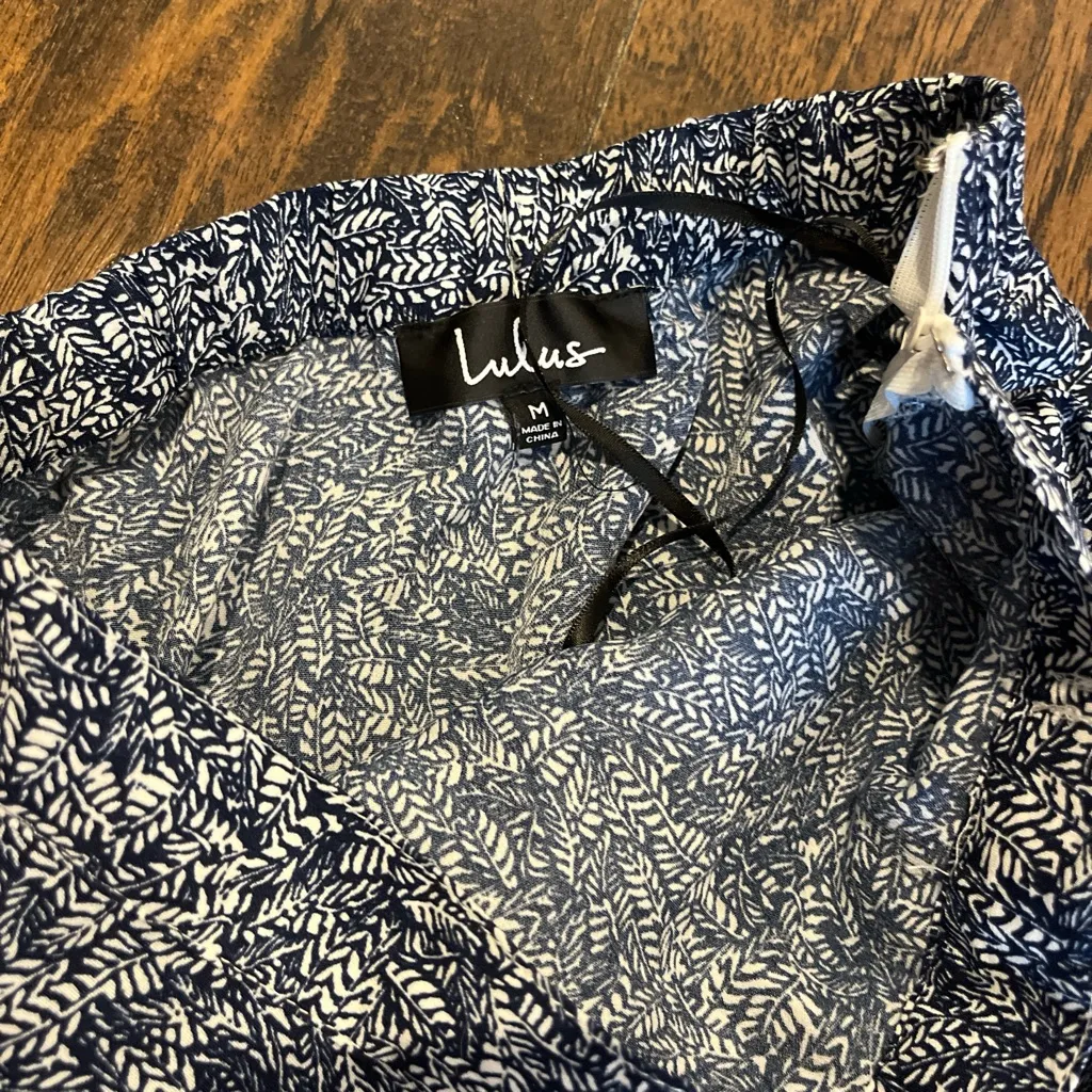 Lulus blue and white maxi skirt Size M - Image 3