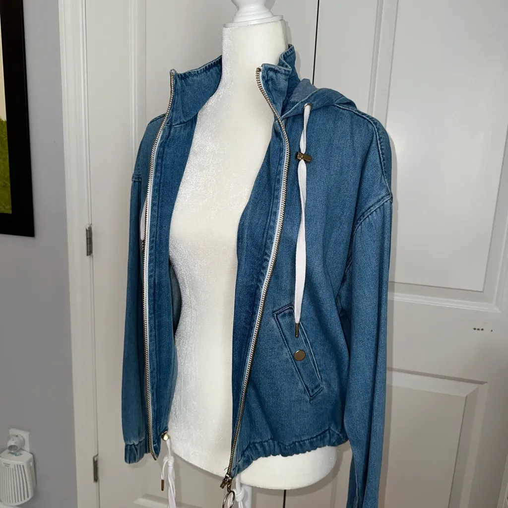 Forever 21  Denim Jacket - Image 4