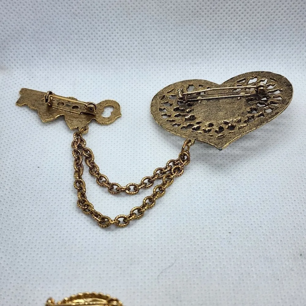 Set of 3 Vintage Gold & Black Brooches Gold - Image 11