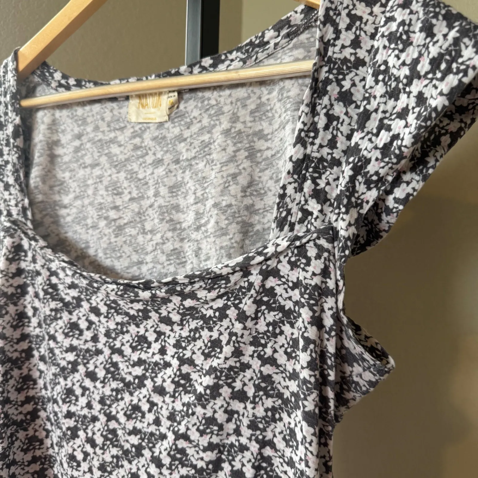 Nation LTD Eve Ruffle Tee Floral Square Neck Flutter Sleeve Pima Cotton Size M - Image 2