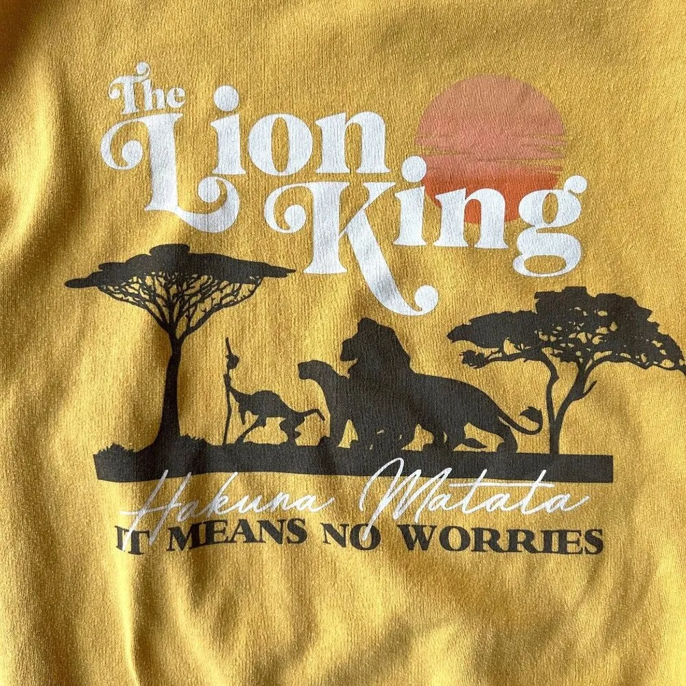 VTG Disney Lion King Sweatshirt Small Gold Hakuna Matata No Worries Musi… - Image 2