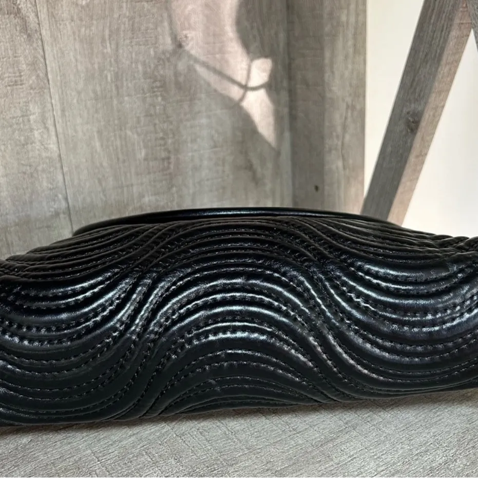 VERSACE PARFUMS WRISTLET are so cute - Image 9