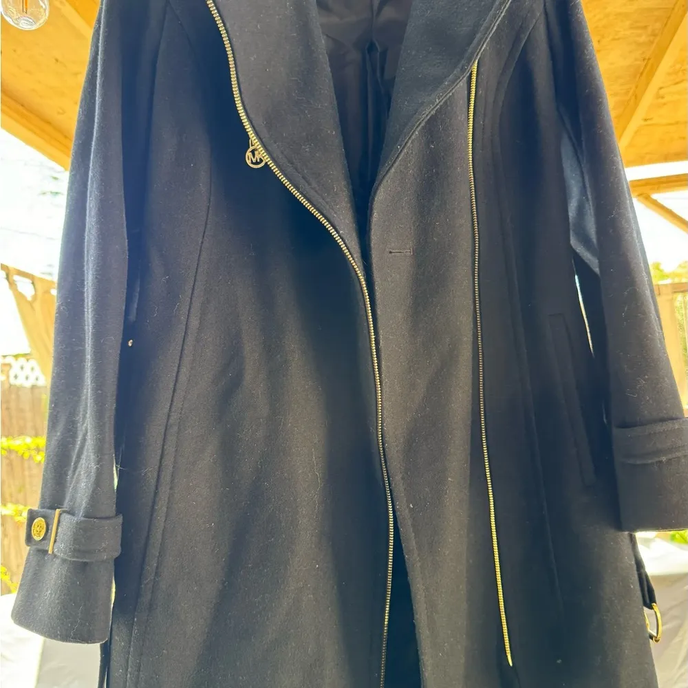 Michael Kors size 4 jacket - Image 4