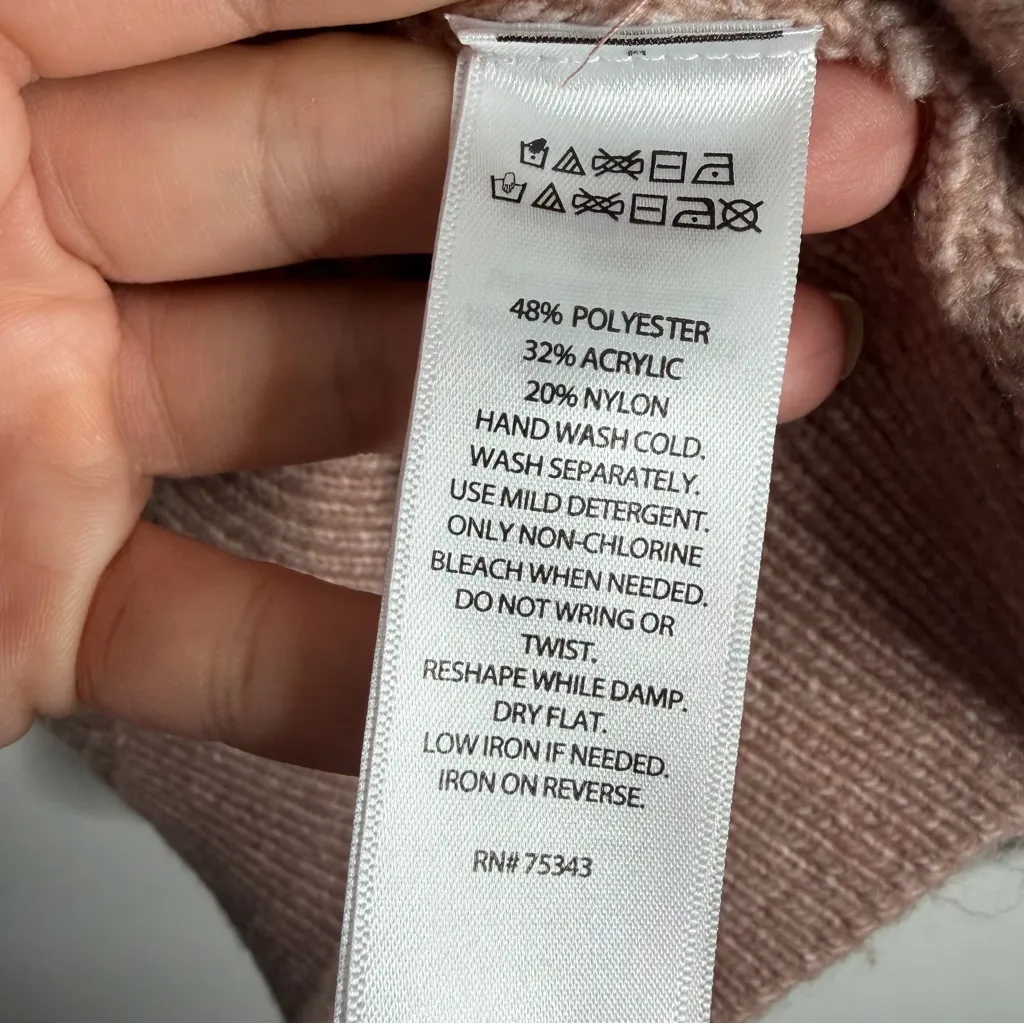 Tahari Women’s Rosey Pink Cardigan Medium Super Soft Casual Stretch Knit - Image 3