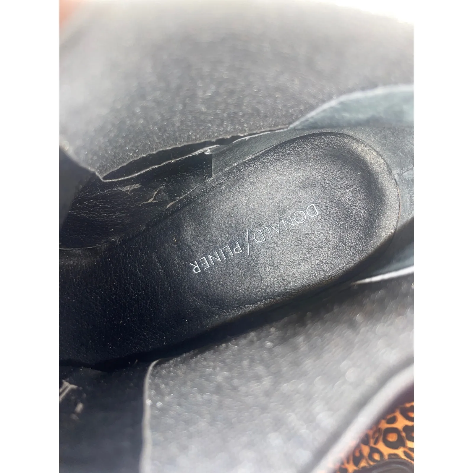 DONALD J PLINER Dyla Leopard Print Chelsea Boots Size 9 Ankle Shoes Tan - Image 6