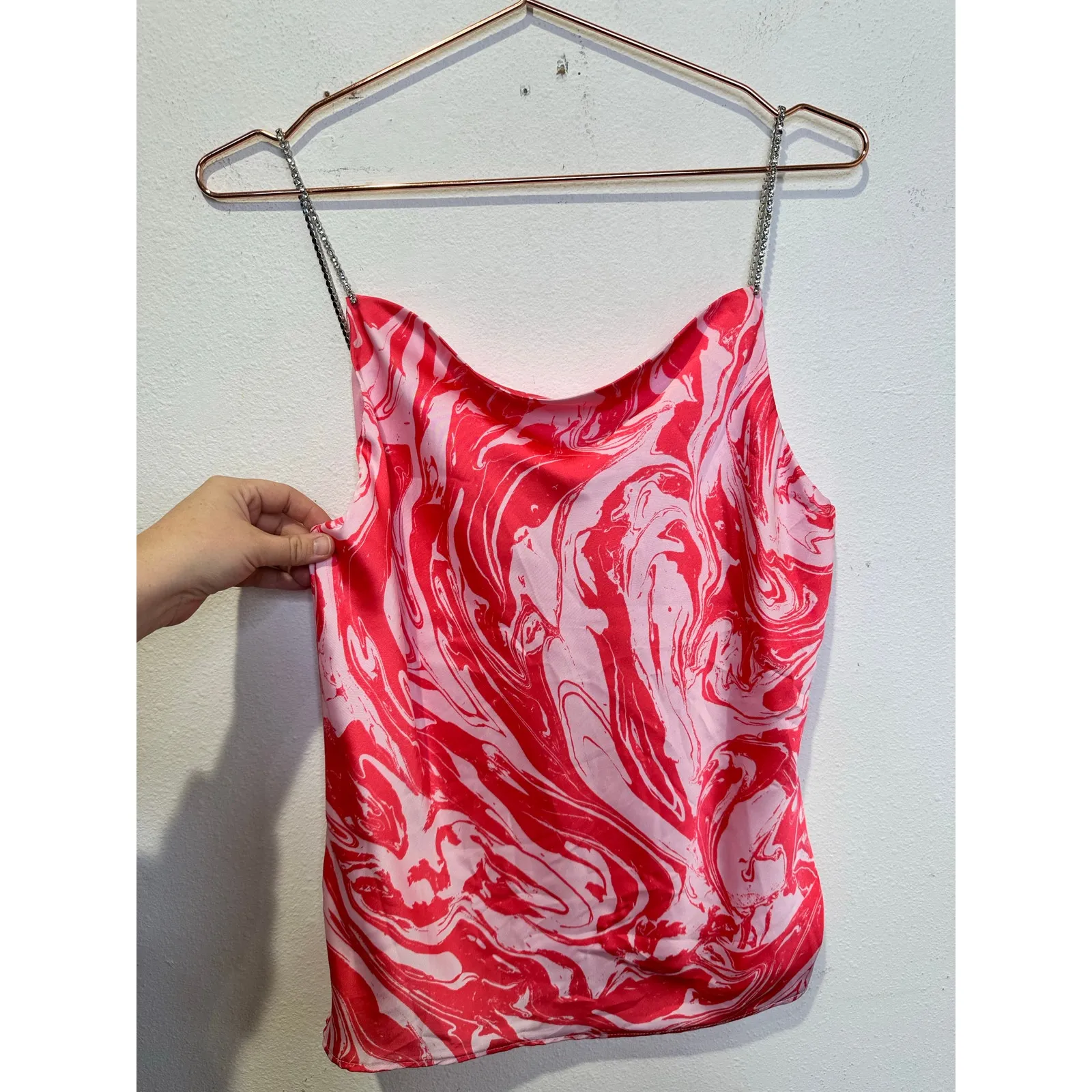 DO+BE Pink White Tie-Dye Diamond Strap Drape Neck Y2K Tank Top size Medium - Image 5