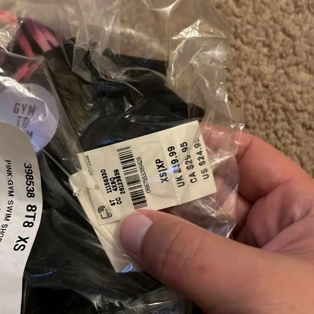 NWT Victoria’s Secret pink gym to swim shortie xs - Image 4