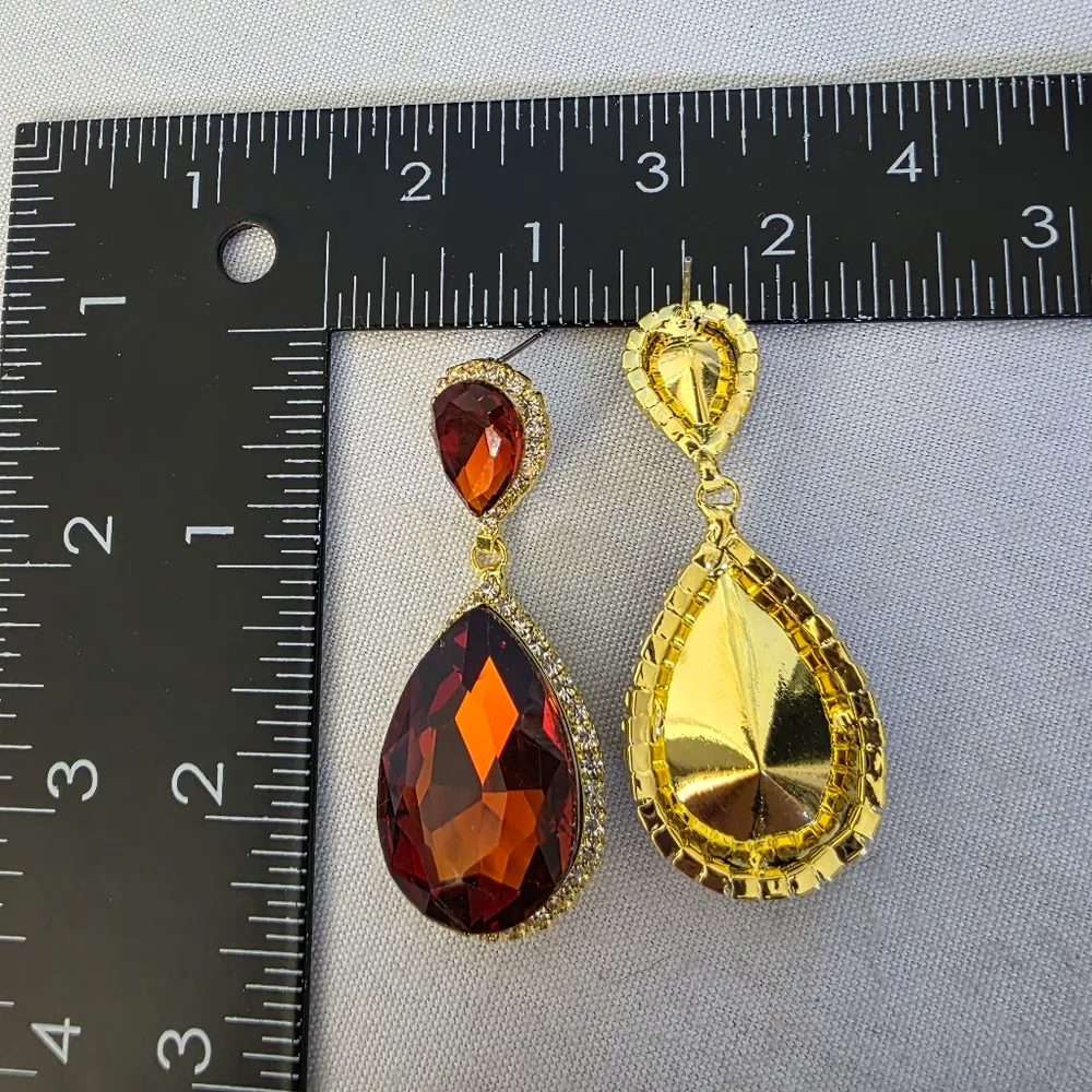 Glam Gold Teardrop Earrings with Topaz Color Glass Stones - Image 6