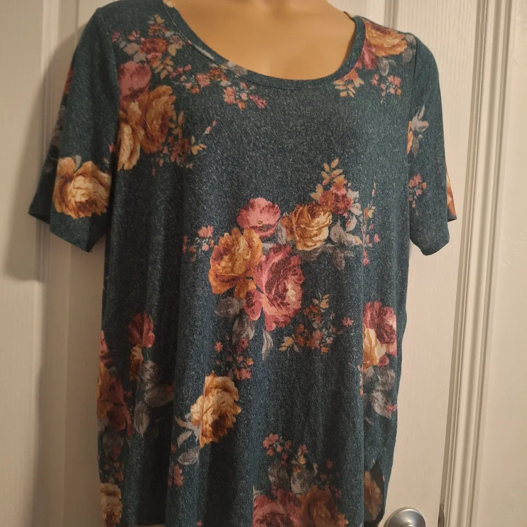 Maurices 24/7 Sz 1x Floral Print Women's Top - Teal and Multicolor - Image 2