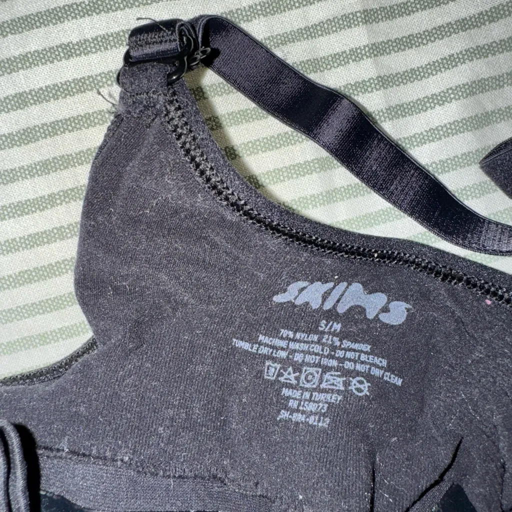 SKIMS  Sculpting  Black Women's Bra - Image 2