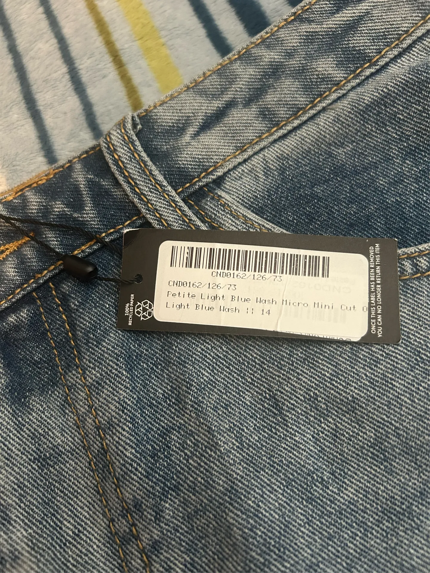 Slit leg skirt  - Image 4