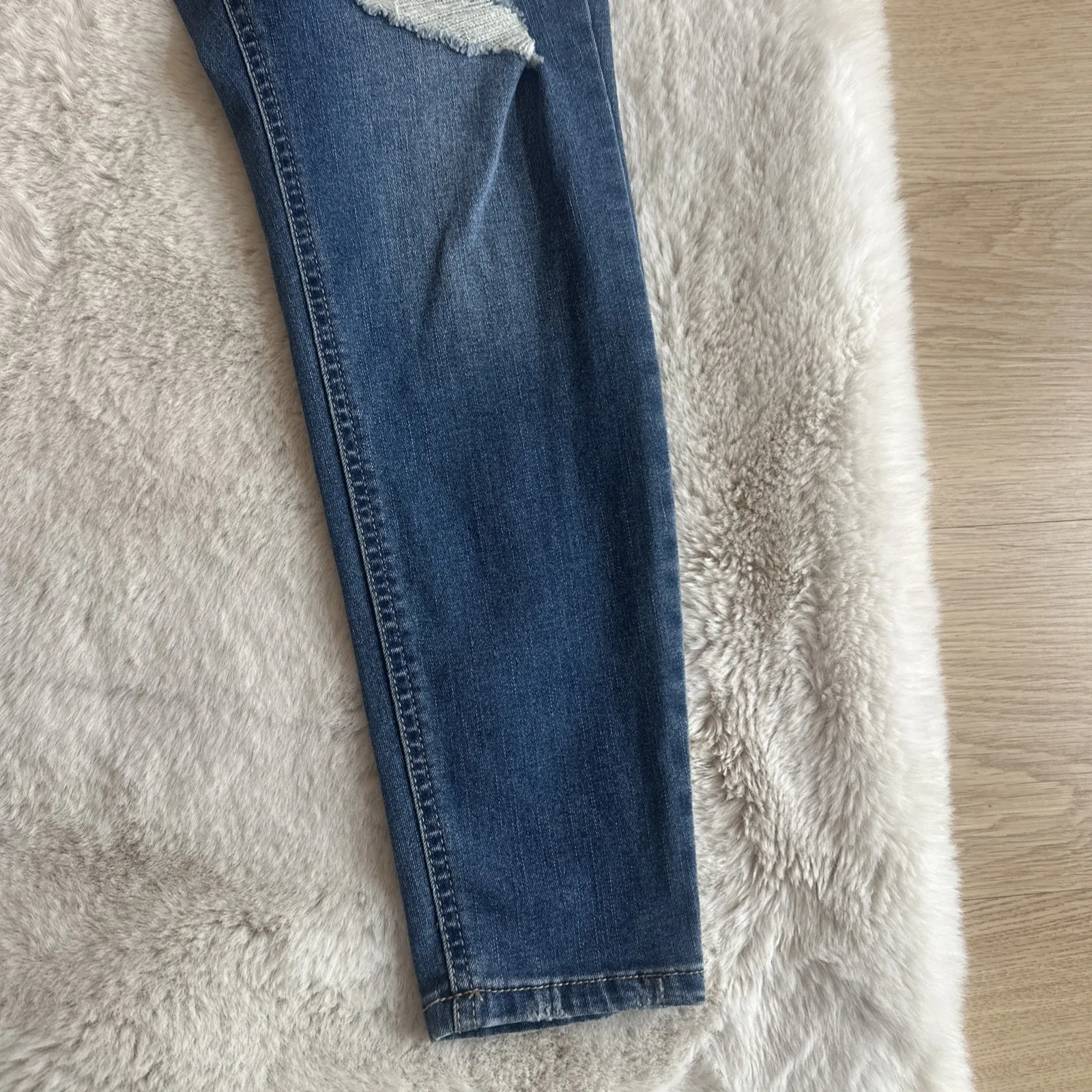 DIP Size 16 W Blue, High Rise‎ Skinny Jeans Repreve Blue - Image 2