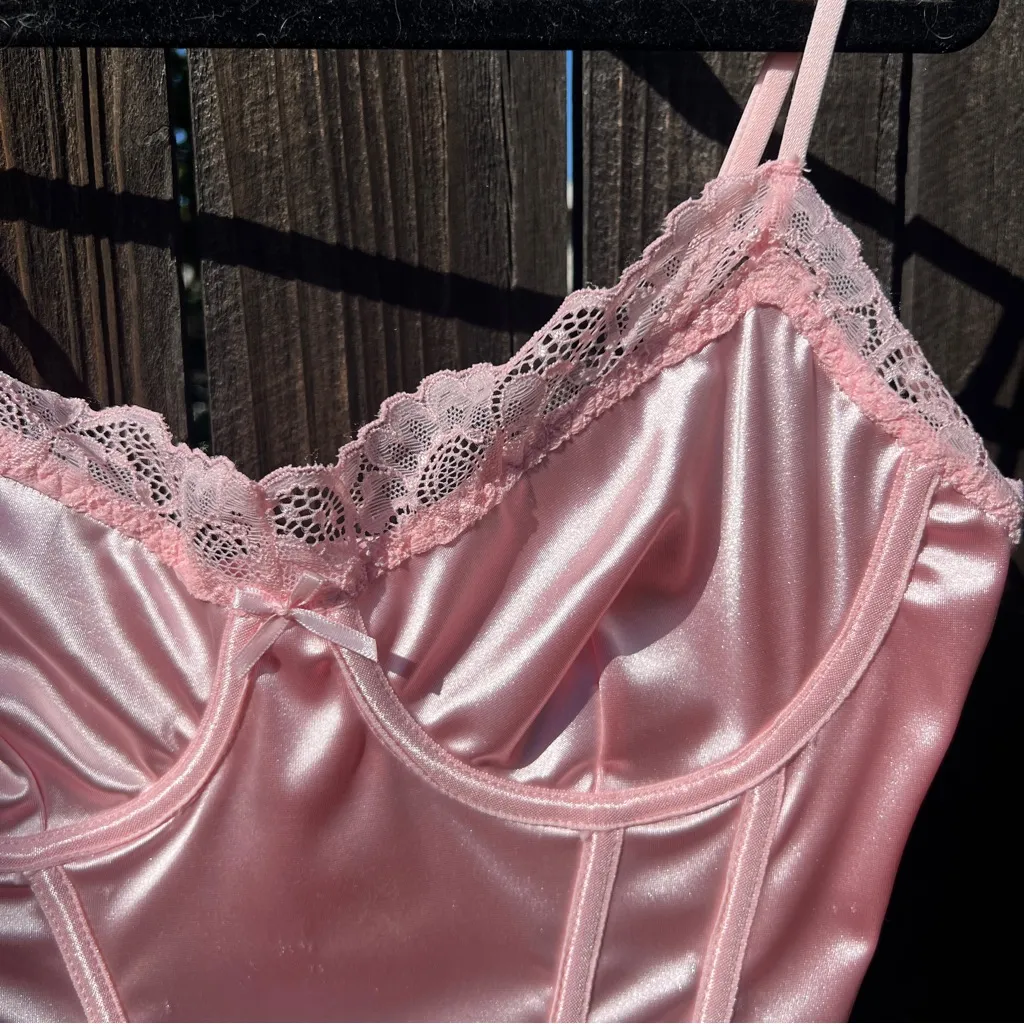 Pink Satin Lace Trim Corset - Image 4