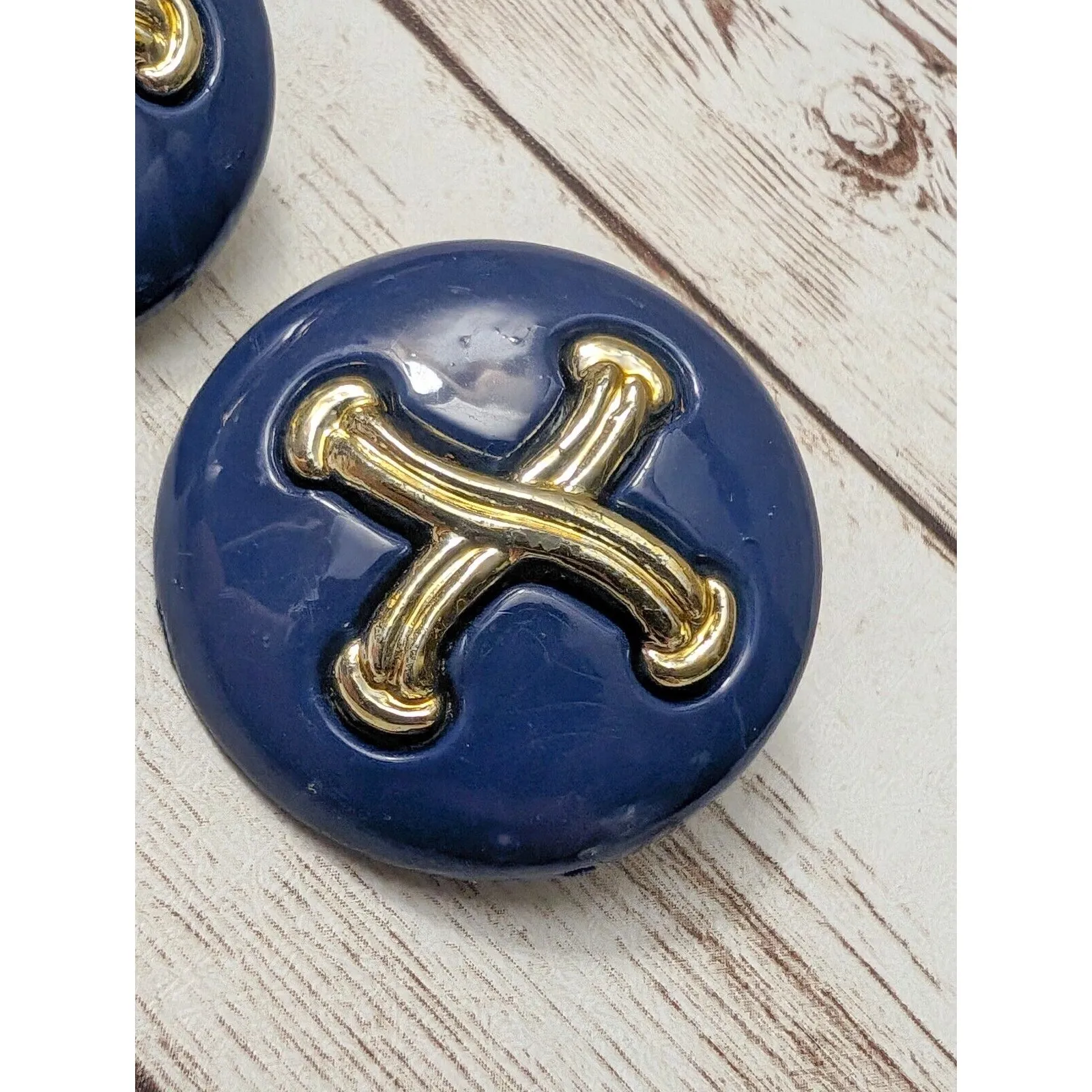 Vintage Clip On Earrings - Image 3