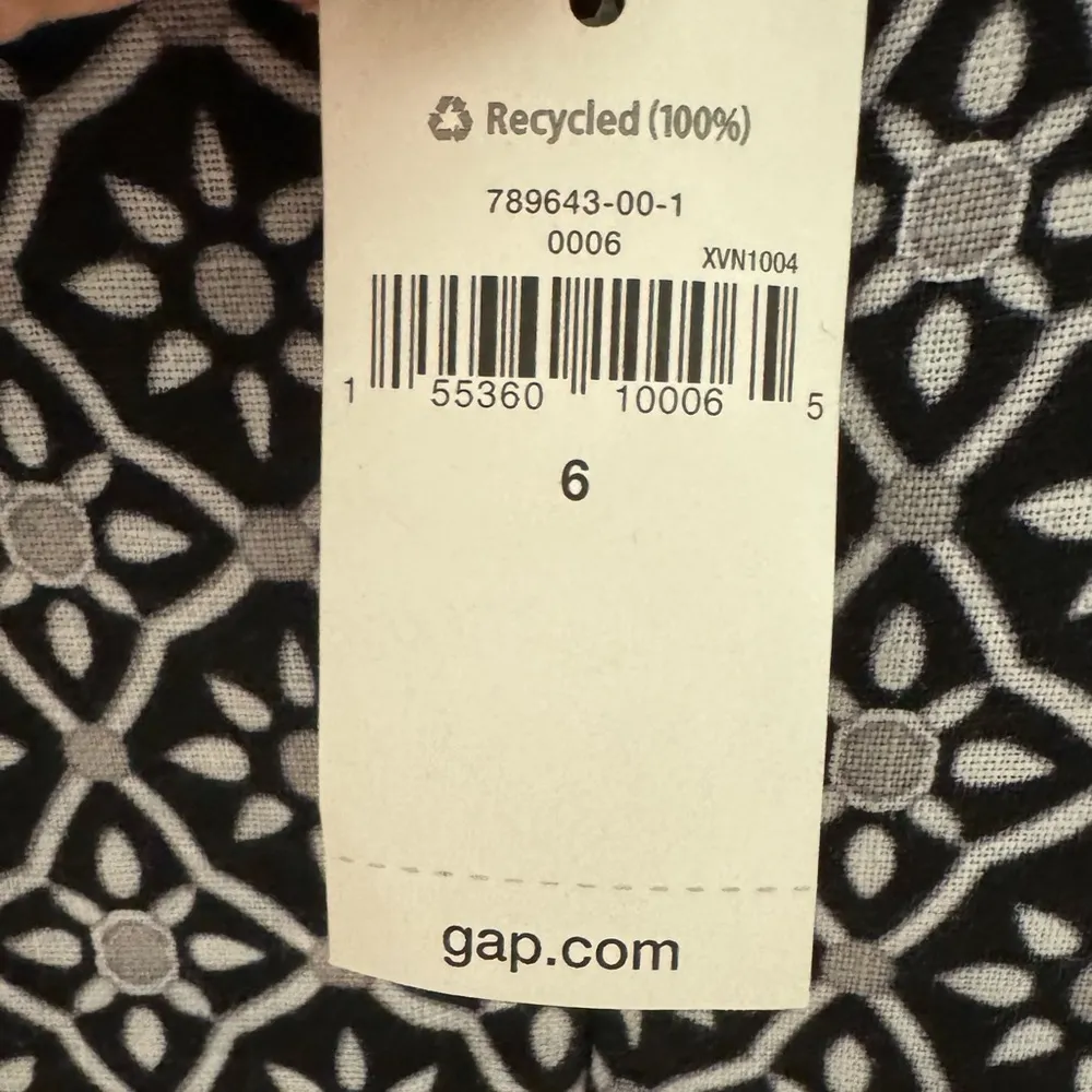Gap NWT  Dress - Image 3
