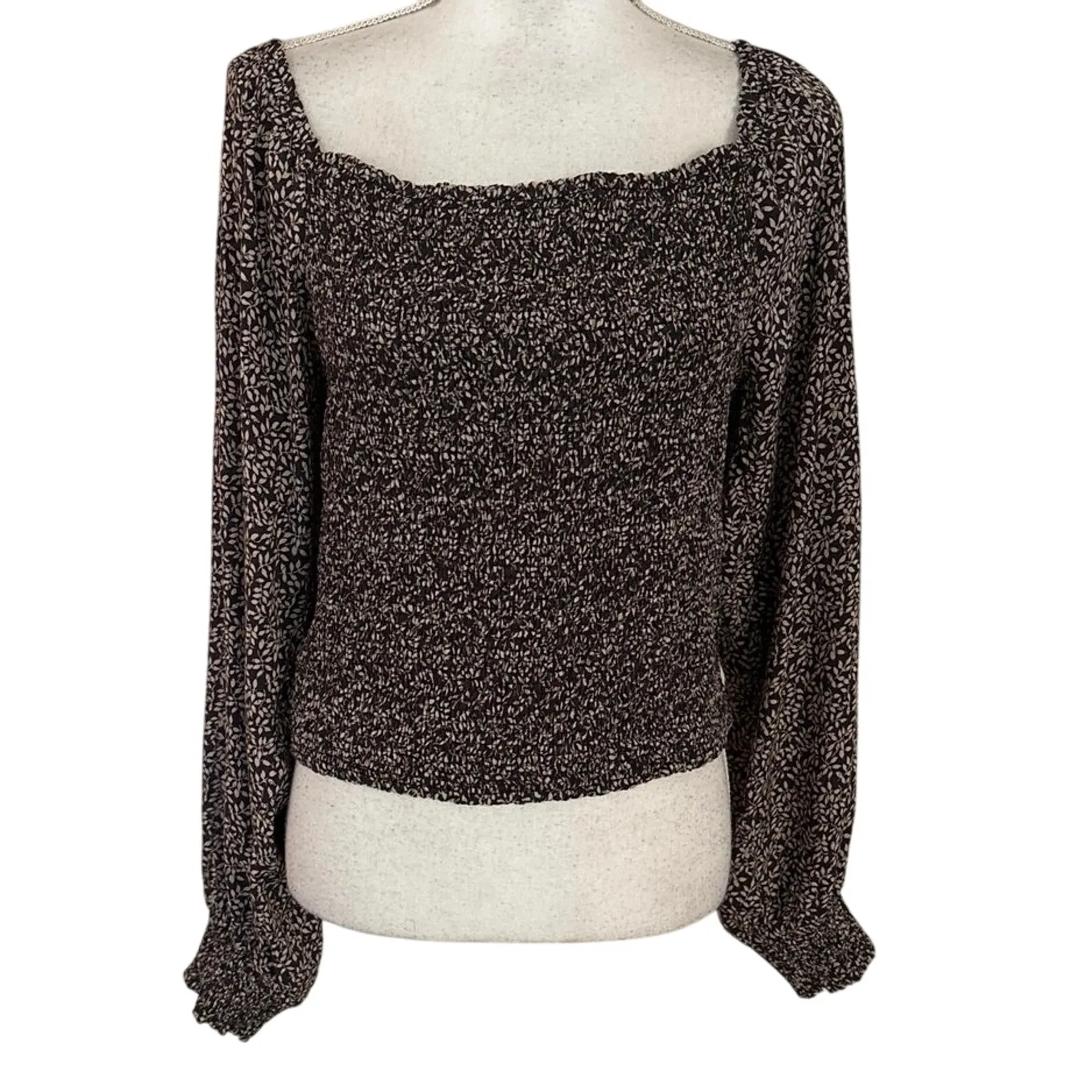 Faherty Size XL Beatrice Smocked Top Blouse Leaf Print Boho Bohemian - Image 2