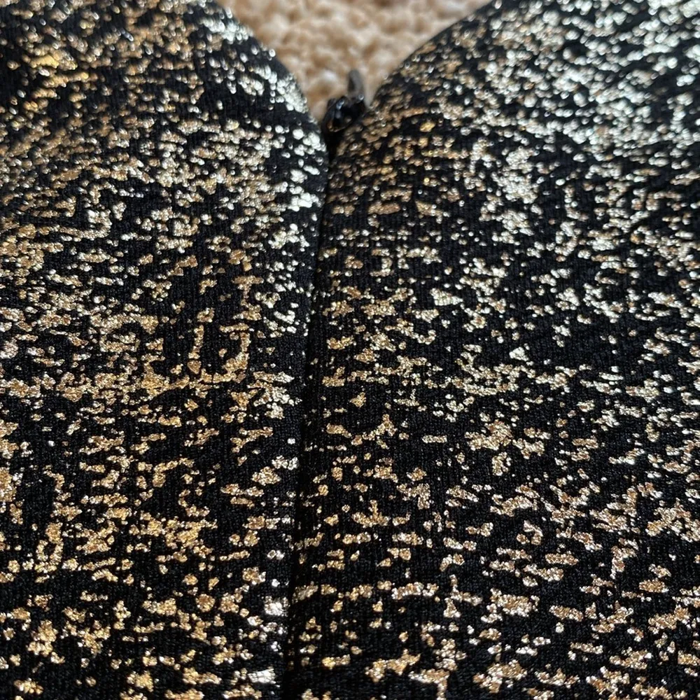 Betsey Johnson Gold & Black Metallic Cocktail Dress Cap Sleeve Back Zip Sz 4 - Image 6