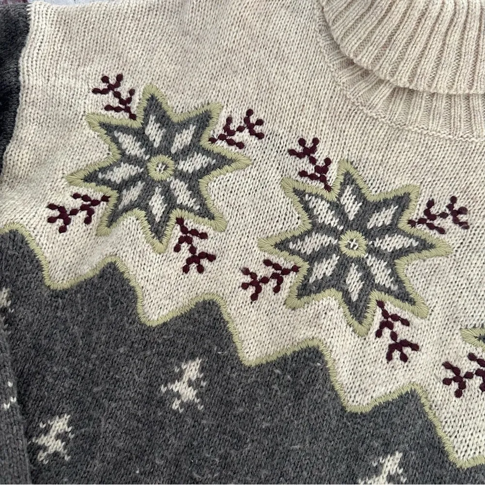 Woolrich Embroidered Snowflake Turtleneck Wool Blend Sweater - Image 3
