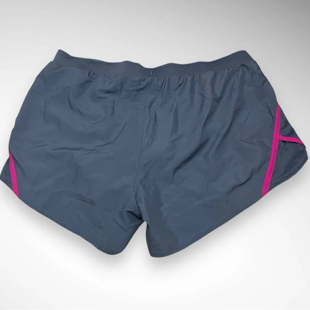 UNDER ARMOUR Women's Gray With‎ Pink Trim Running Shorts Large | EUC - Image 4