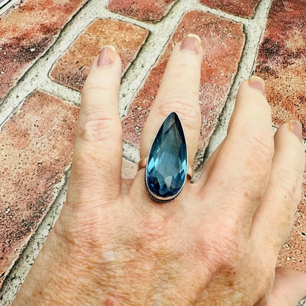 Blue Topaz Sterling Silver Ring Size 9 - Image 3