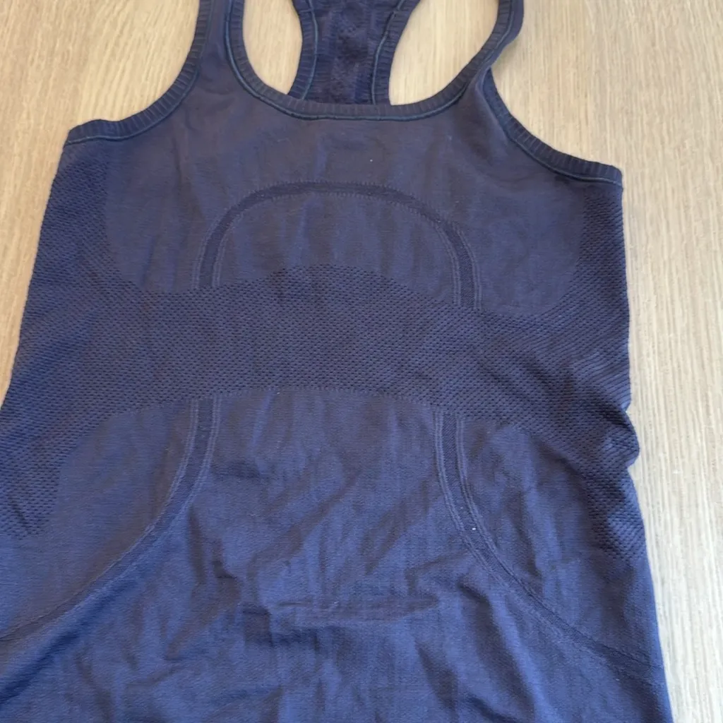 Lululemon Cool Racerback Tank Top in Dark Gray Print Size 4 cx1282 - Image 2