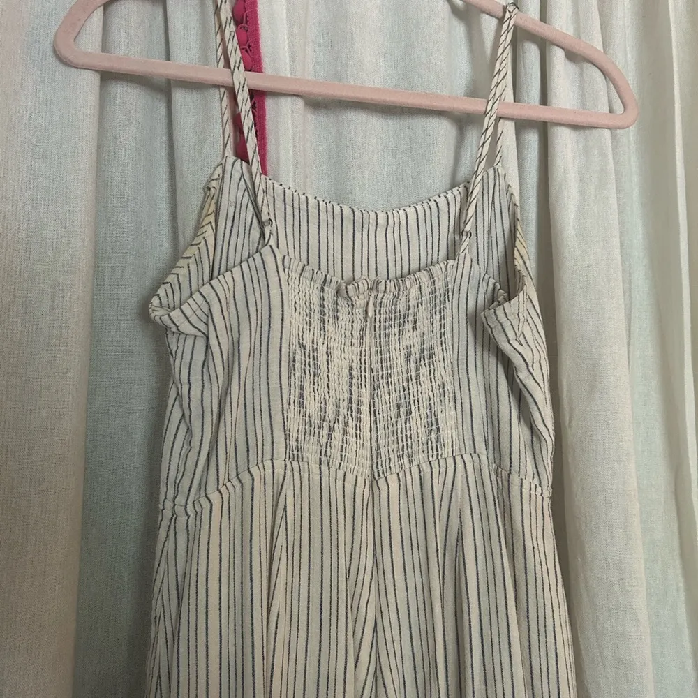 UO Straight Neck Linen Button Down Jumpsuit - Image 5