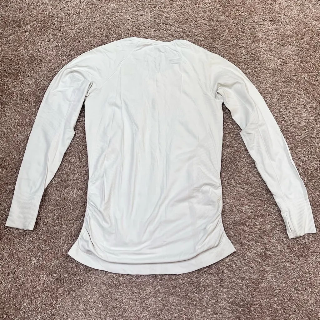 Athleta Seamless Long Sleeve Shirt - Image 7
