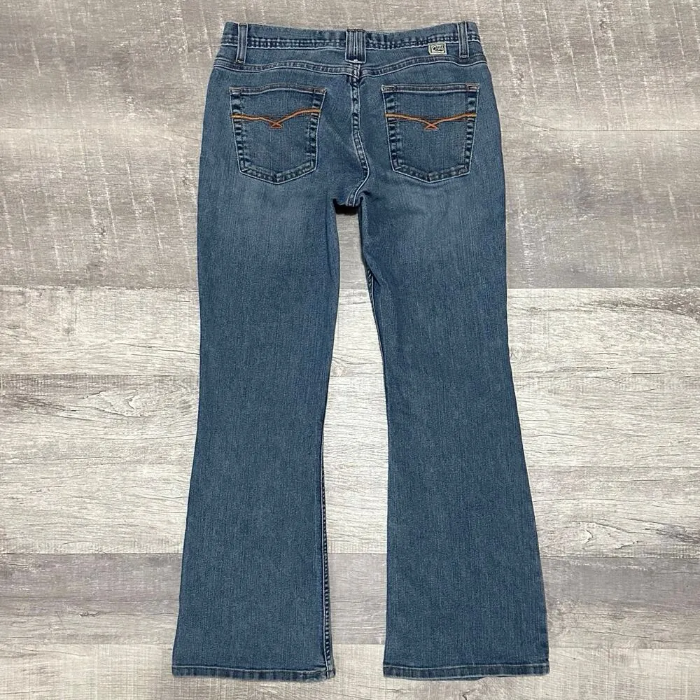 Medium Wash Bootcut Western Jean Womens 11 (32.5X32) Low Rise Stretch - Image 4