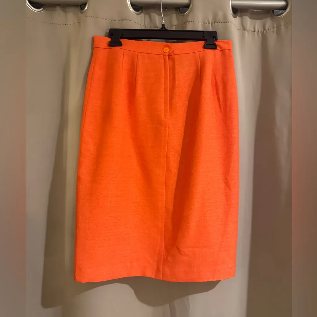 Elegant Orange Women's Pencil Skirt - Image 2