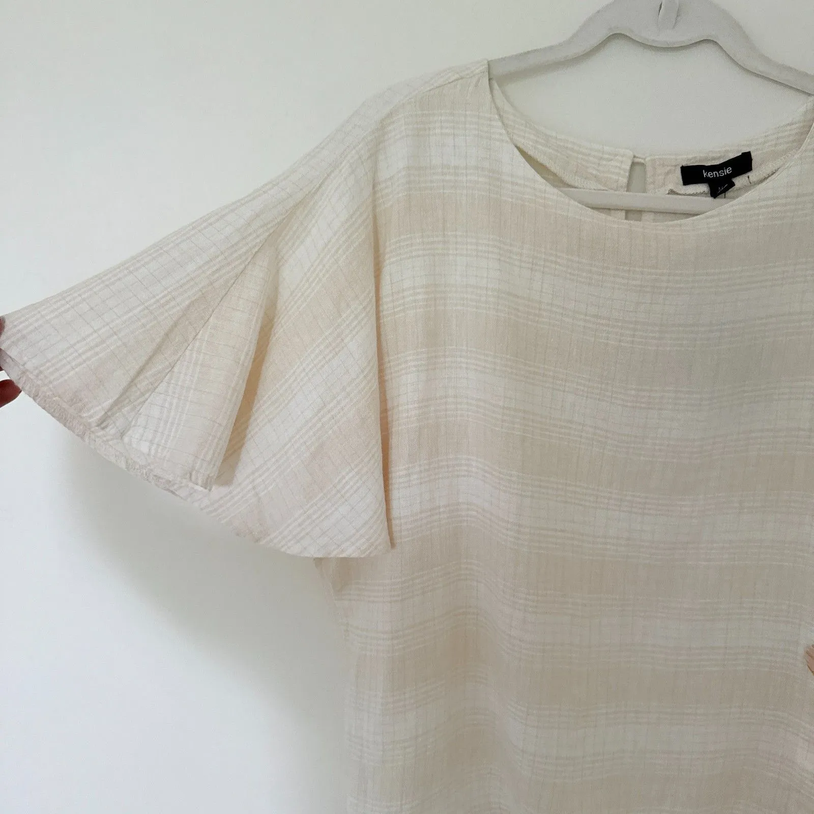 NWT Kensie Linen Blend Short Sleeve Buttons Front Detail Relaxed Fit Top Sz M - Image 4