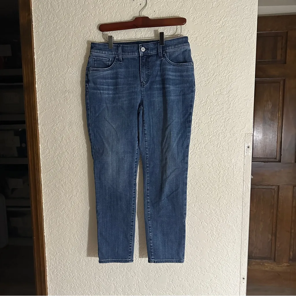 Chicos So Slimming Girlfriend Slim Leg Ankle Medium Wash Denim‎ Jeans 4R - 0R SM - Image 3